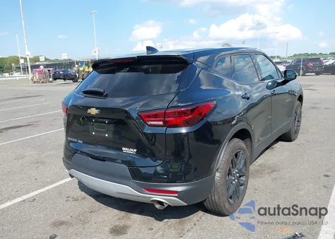 2023 Chevrolet Blazer Awd 2Lt from USA, damaged, VIN 3GNKBHR42PS221987